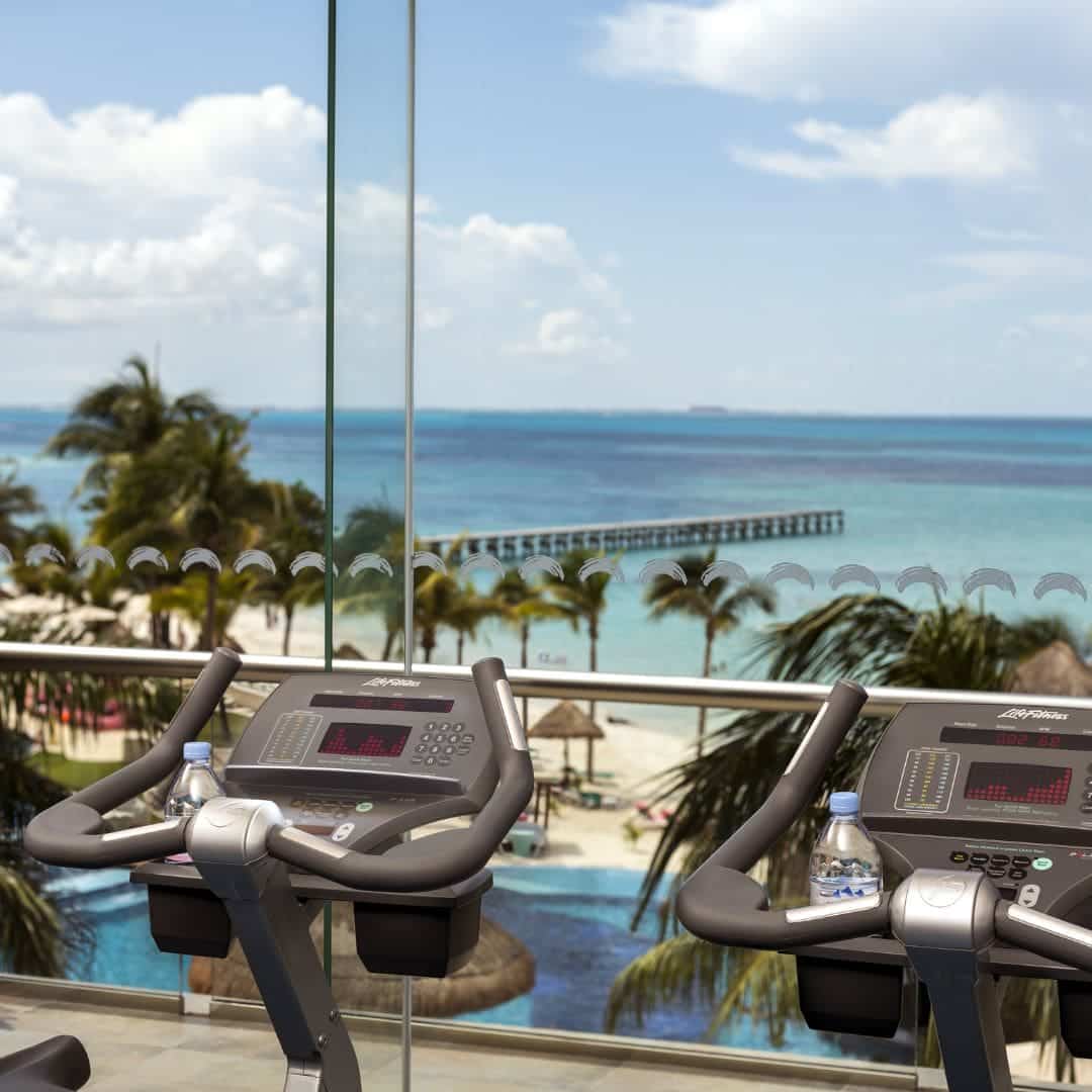 bravenly cancun luxury gym